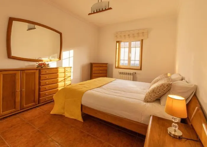 Vivenda Senhora Areias Nyaraló *